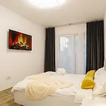 Mohost Arena Apartmán