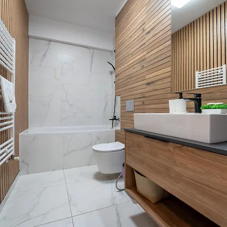Mohost One - Stylish Retreat With Mountain Views Brasov
